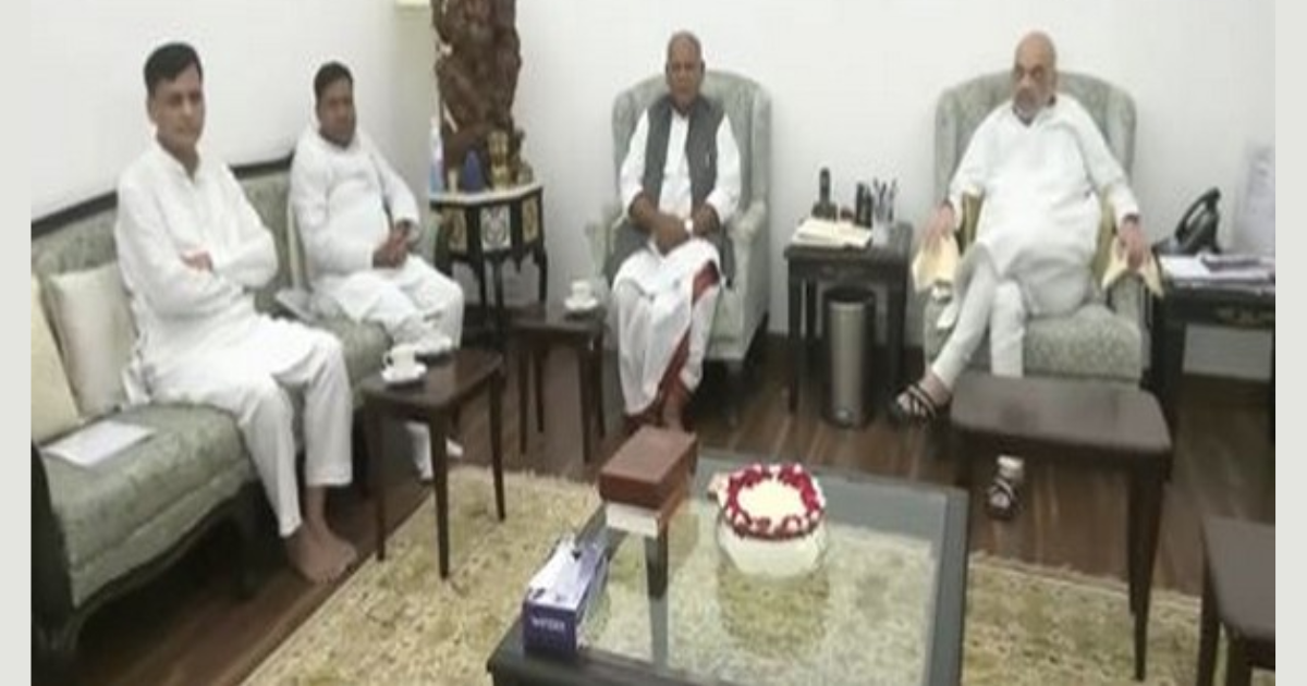 Hindustani Awam Morcha leader Jitan Ram Manjhi meets Amit Shah